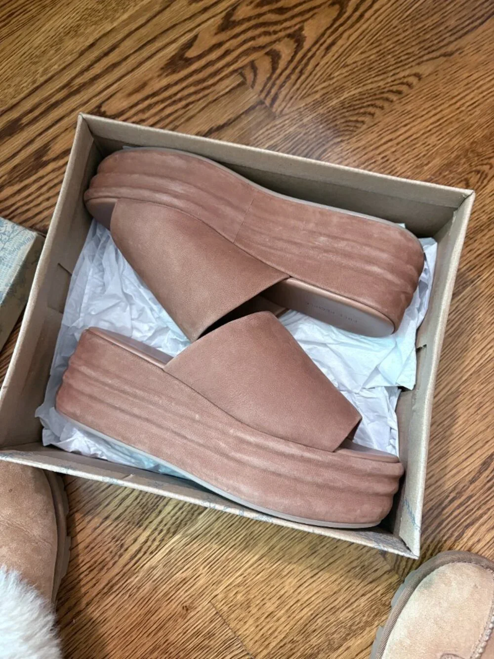Free People Platform Slides